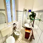 Nest In - A Nest In The Of For 6 Apartament Como