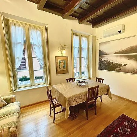 Nest In - A Nest In The Of For 6 Appartement Côme